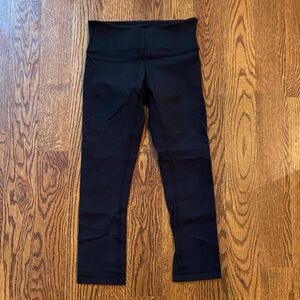 Lululemon Wunder Under low rise cropped leggings